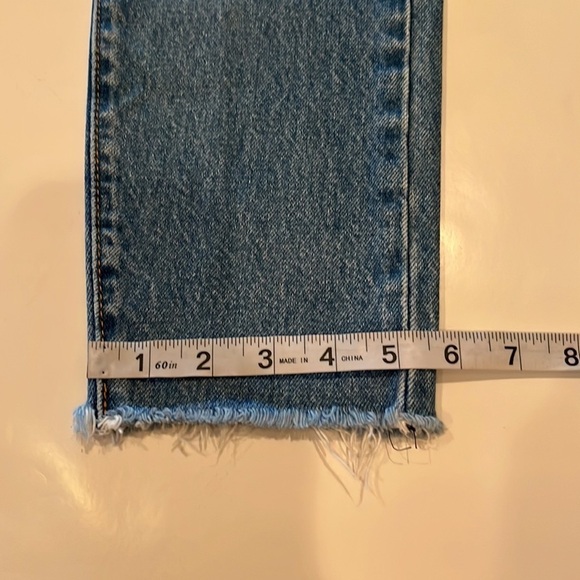 Levi’s Premium Denim Wedgie High Rise 24 - Picture 8 of 16
